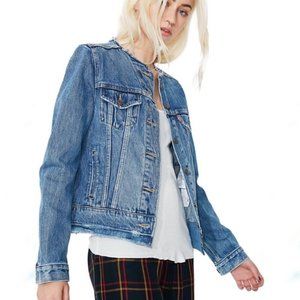 Levi’s Altered Collarless Denim Trucker Jacket S